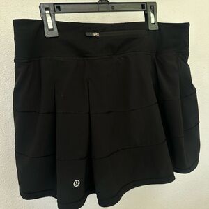 Lululemon Black Pleated Skirt